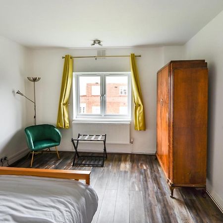 Great Spacious 2 Bedroom Flat Hendon Exteriér fotografie
